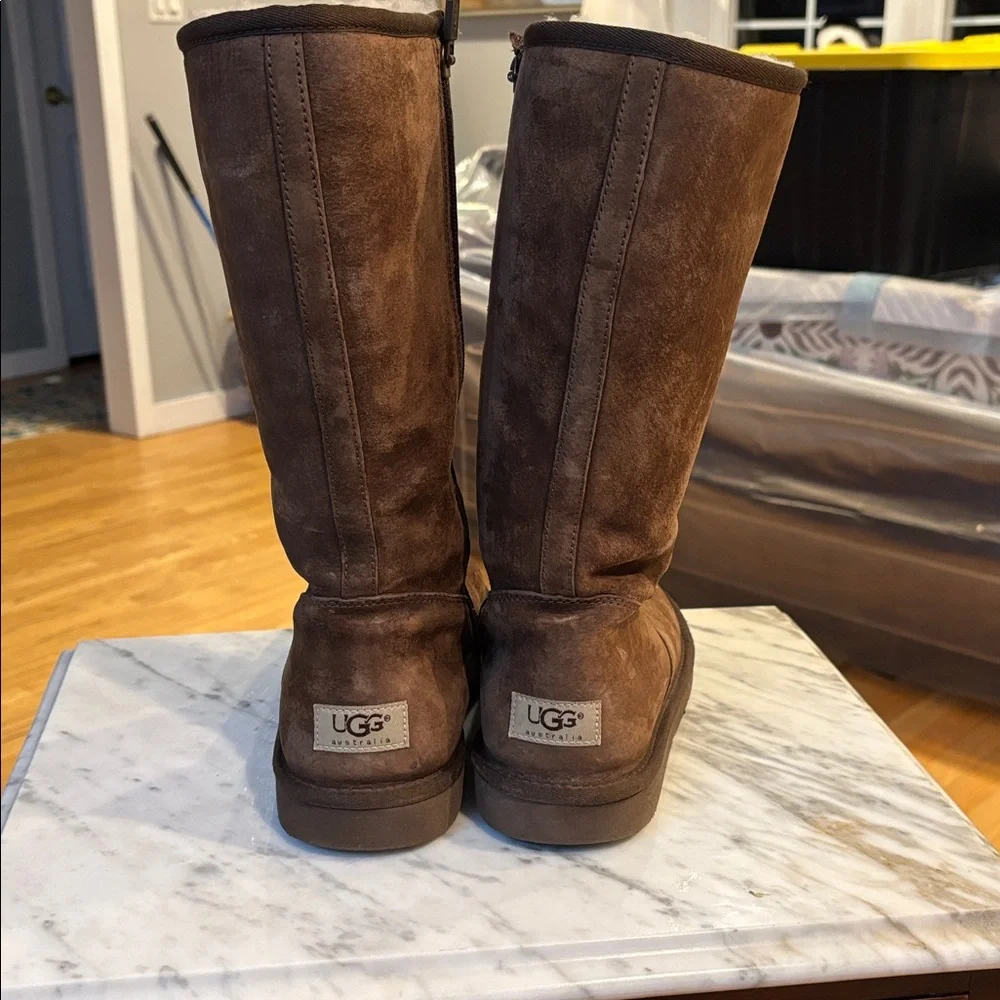 UGG Brown Shearling Lined Boots - Picture 3 of 10